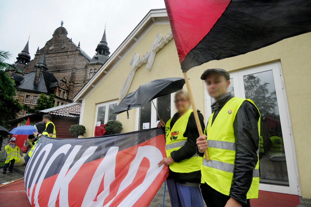 Streikposten der SAC im Arbeitskampf mit dem Stockholmer Restaurant Josefina, 2008. Foto: Jan-Åke Eriksson/Bildredaktion Arbetaren