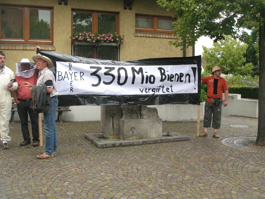 Protest gegen Bienensterben