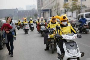 Streik bei Deliveroo: Hongkonger Banker in Angst um Verluste